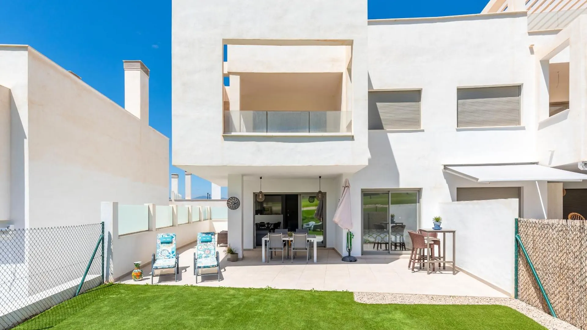 Apartamento Bajo Luxury Golf Baviera Hills 54 卡莱塔·德·贝莱斯