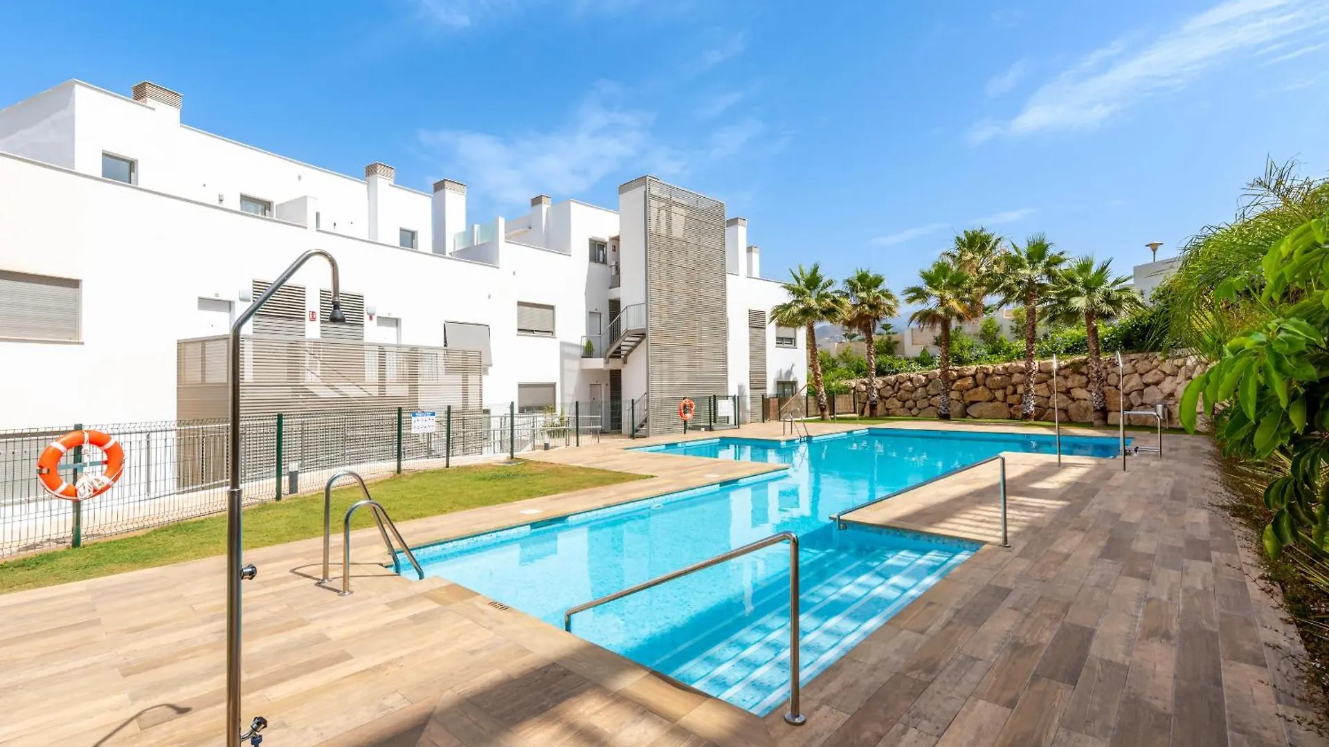Апартаменты Apartamento Bajo Luxury Golf Baviera Hills 54 Калета-де-Велес